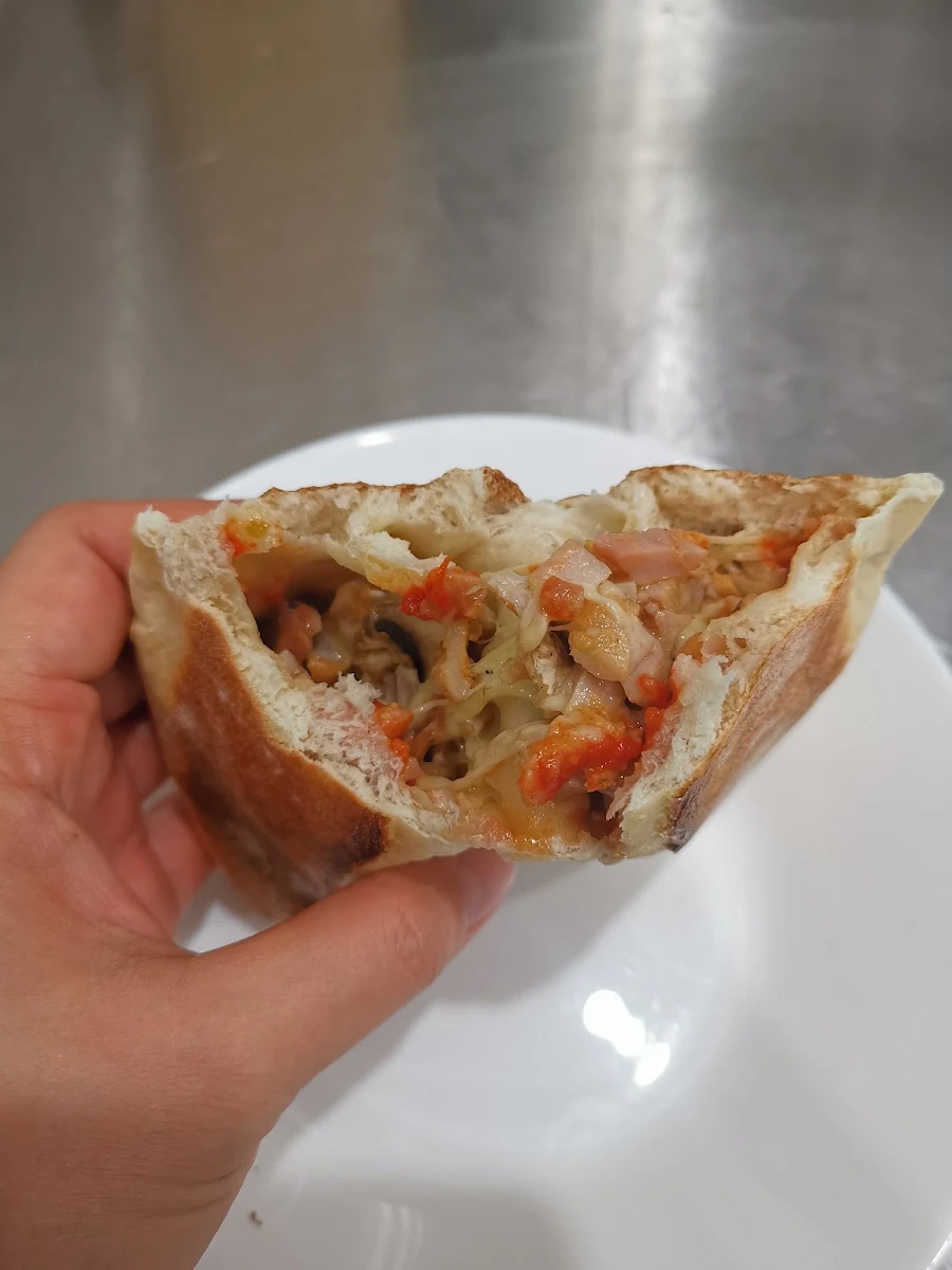 Chicken Mushroom Pide