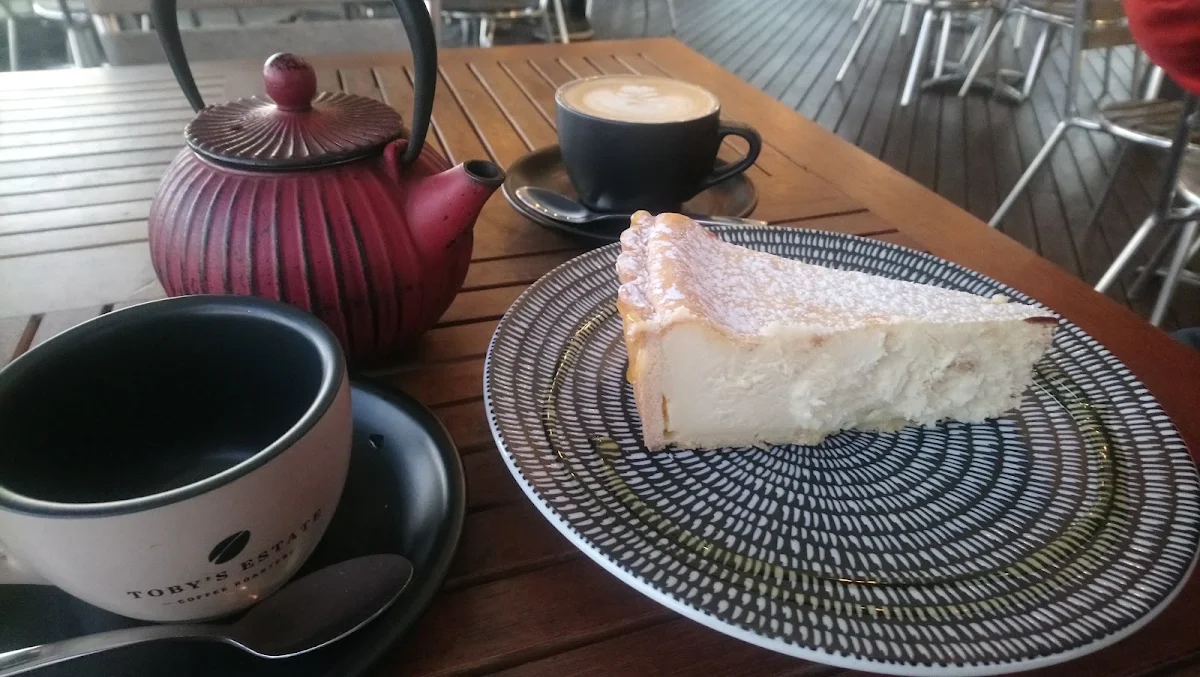 Coffee and Cheesecake