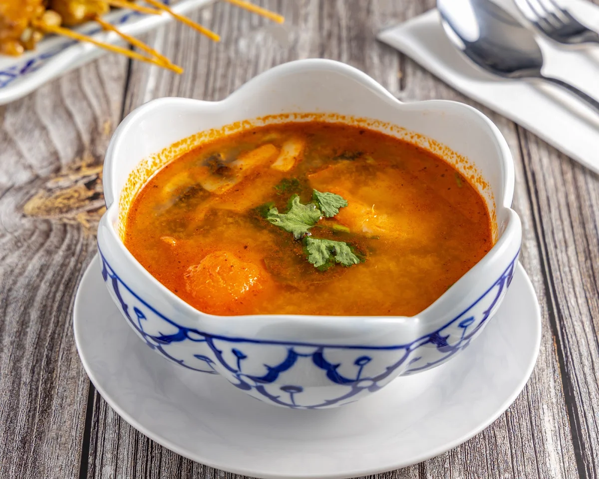 Highlights, Pla Na Chokh Thai Restaurant