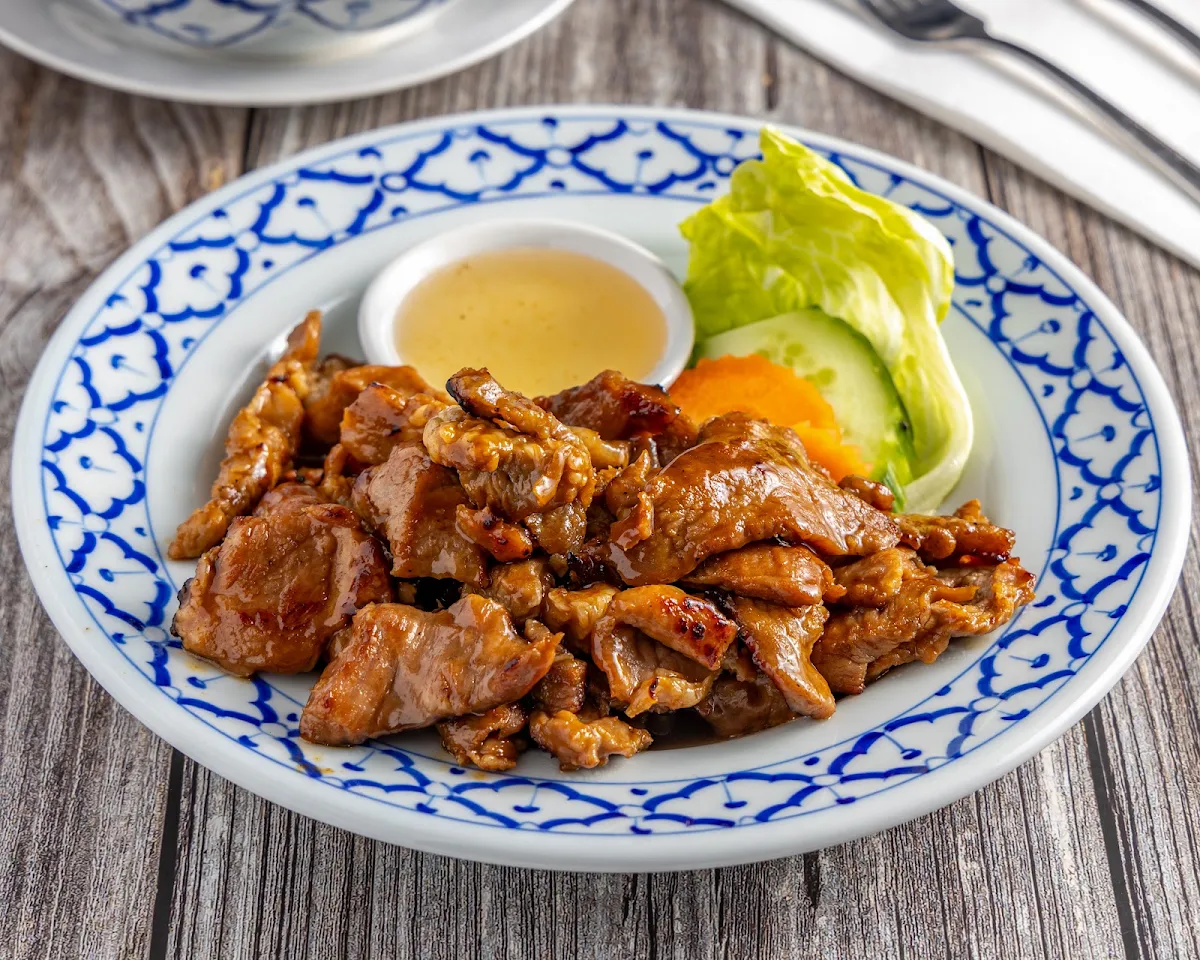 Highlights, Pla Na Chokh Thai Restaurant