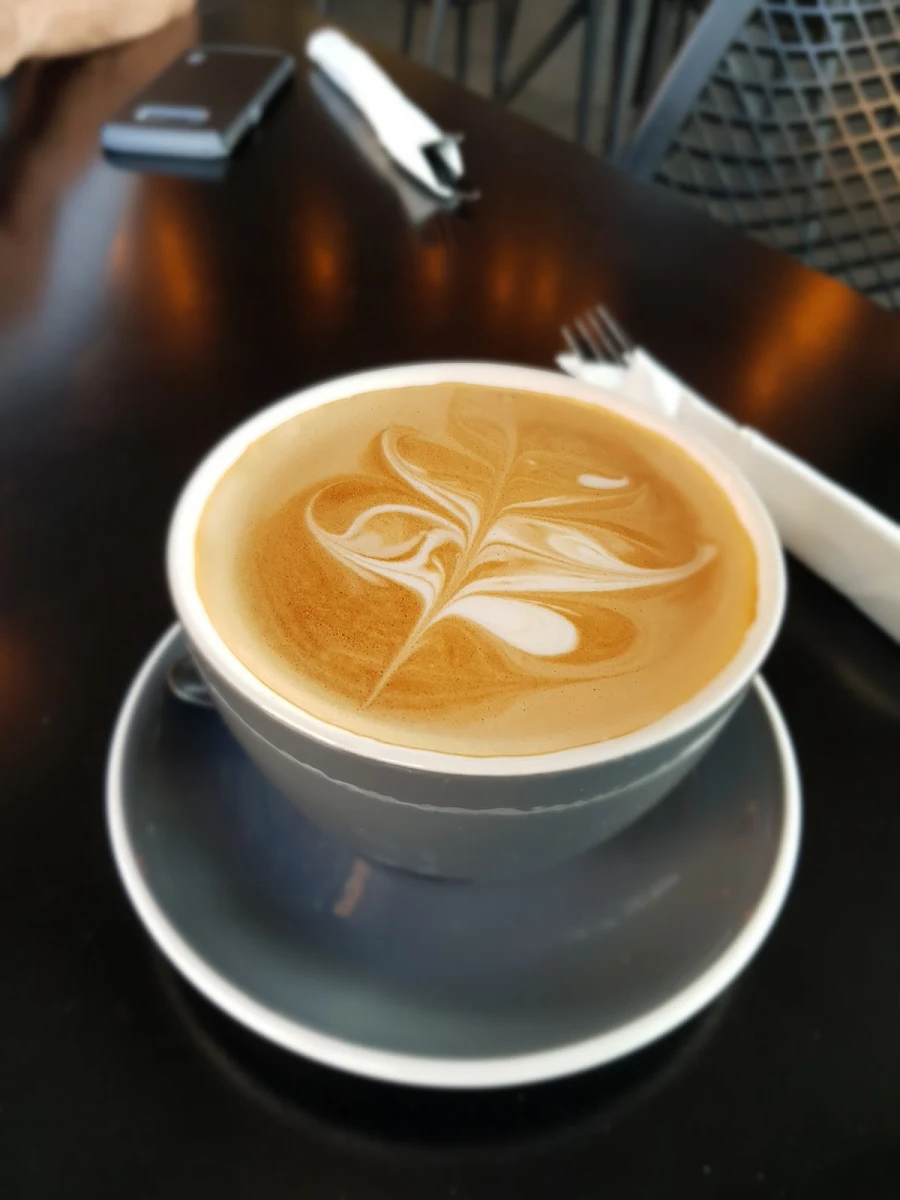 Flat White Coffee, Cafe Academia