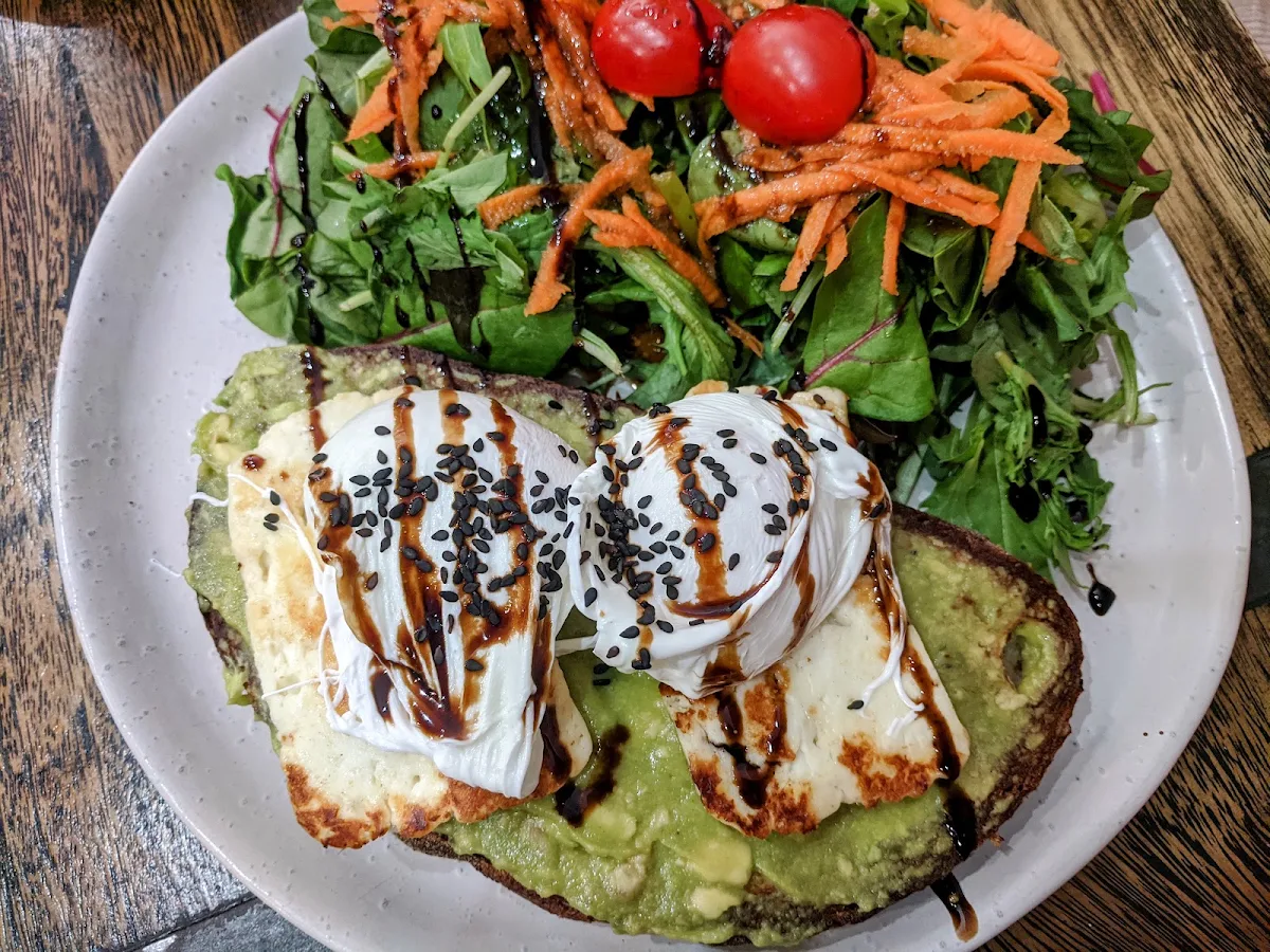 Smashed Avo, Ek'sentrik Cafe Maroubra
