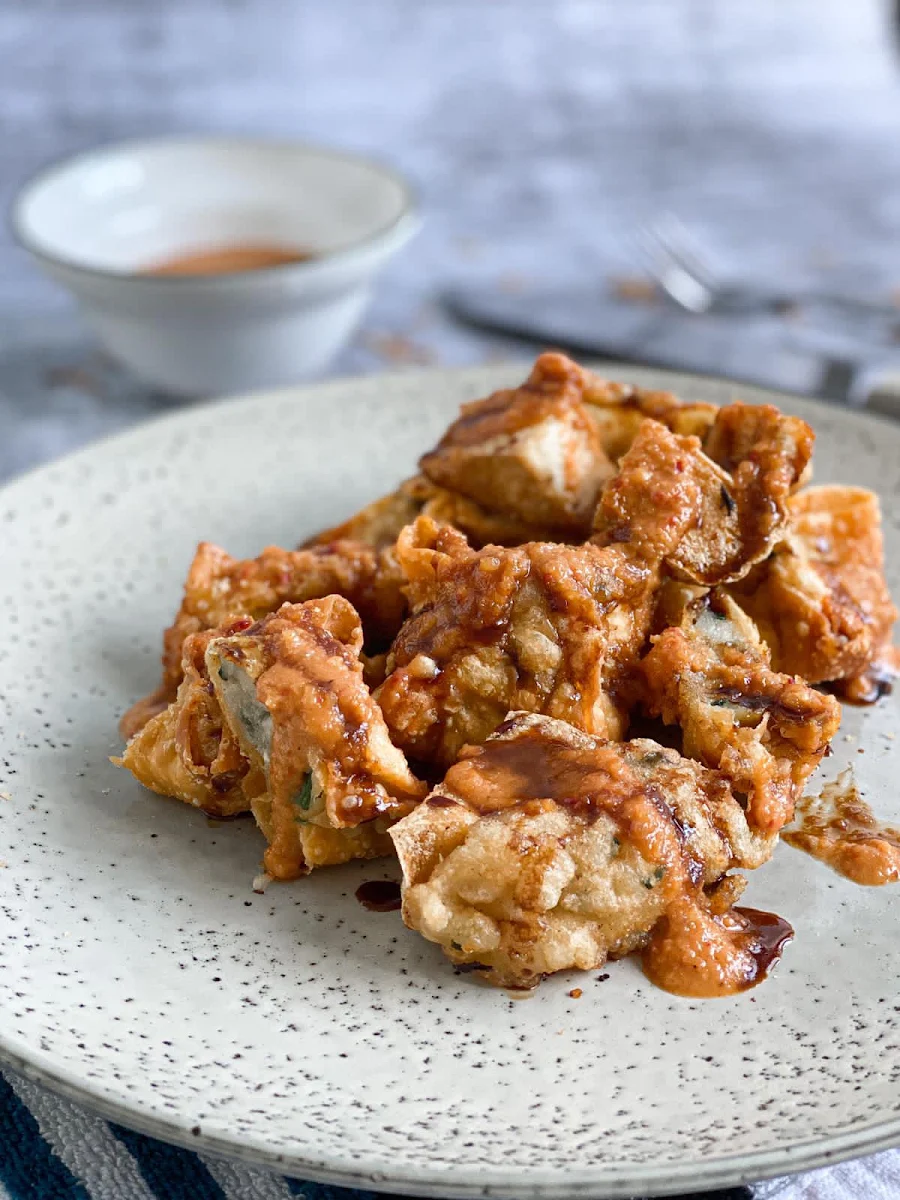 Batagor, Ayam Penyet Ria