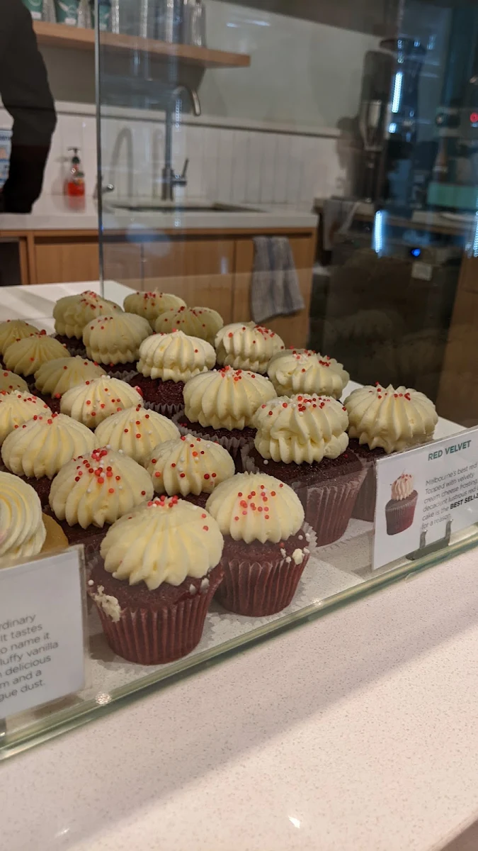 Highlights, Cupcake Central Highpoint