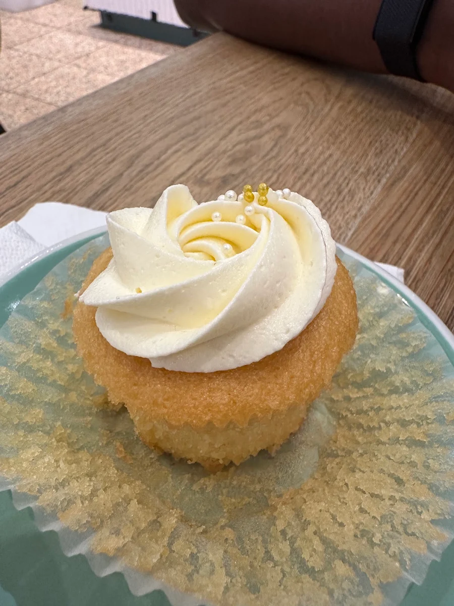 Highlights, Cupcake Central Highpoint