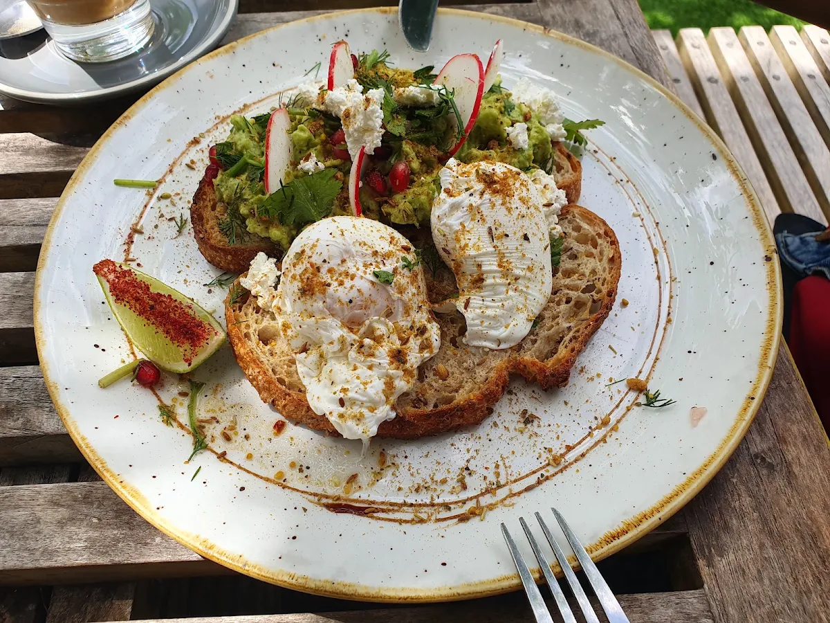 Smashed Avocado, neighbours cafe