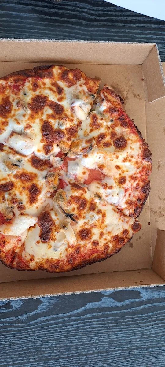 Small Pizza, The Hills Pizzeria Daisy Hill