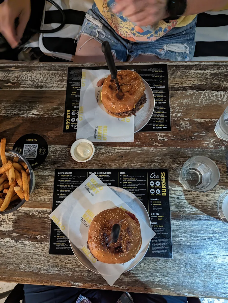 Hamburger, Hello Harry (The Burger Joint) Cairns