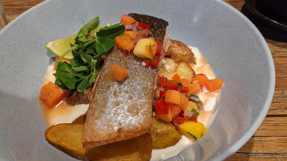 Grilled Salmon, Winter's Cafe.