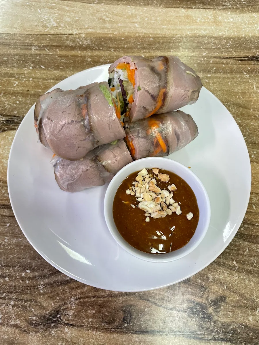 Peking Duck Salad Rolls