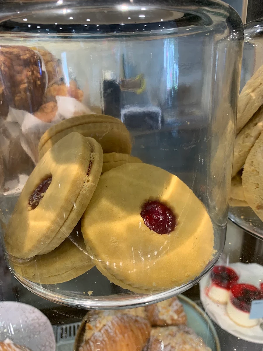 Jam Biscuit, Jamaica Blue Morley Galleria