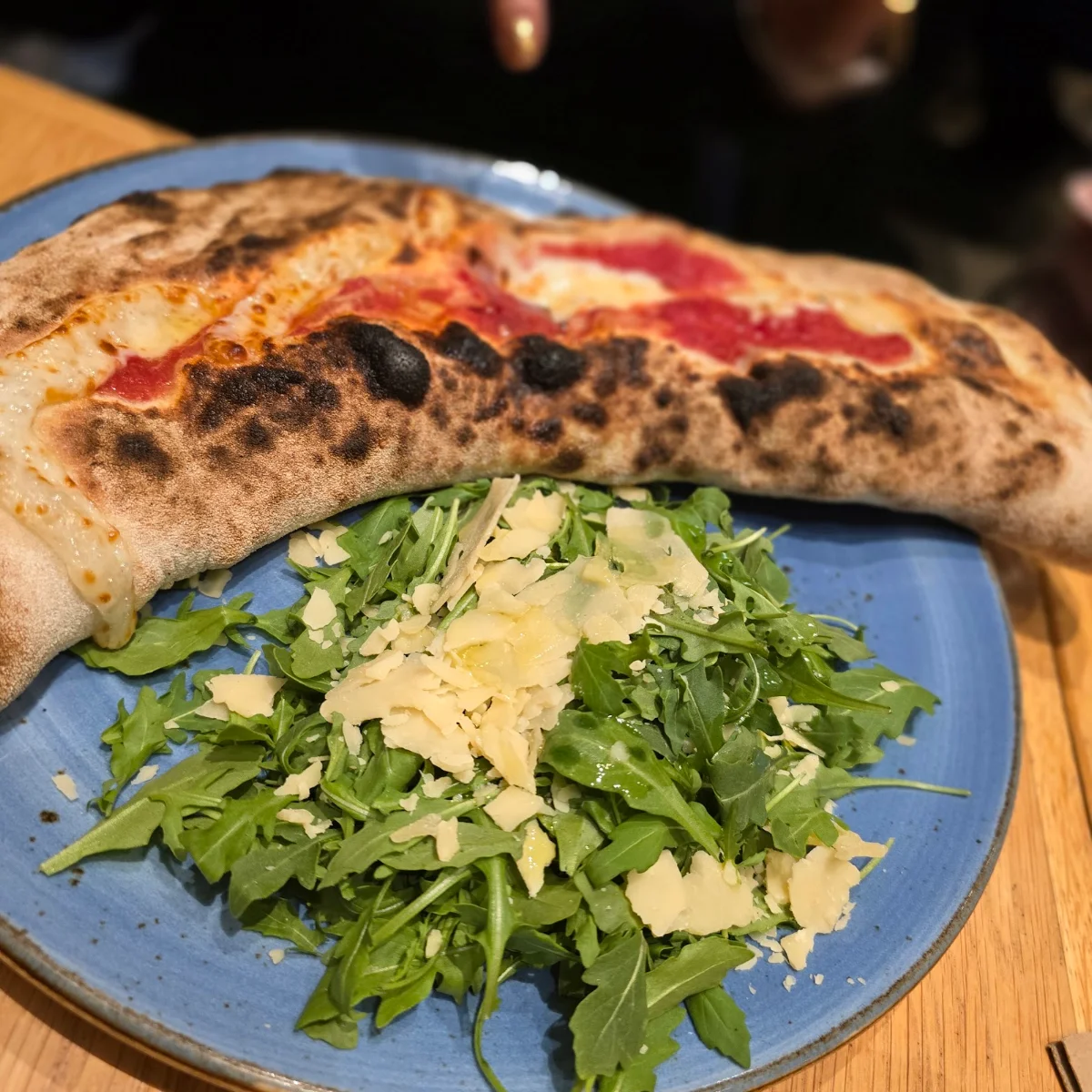 Calzone, Saluti