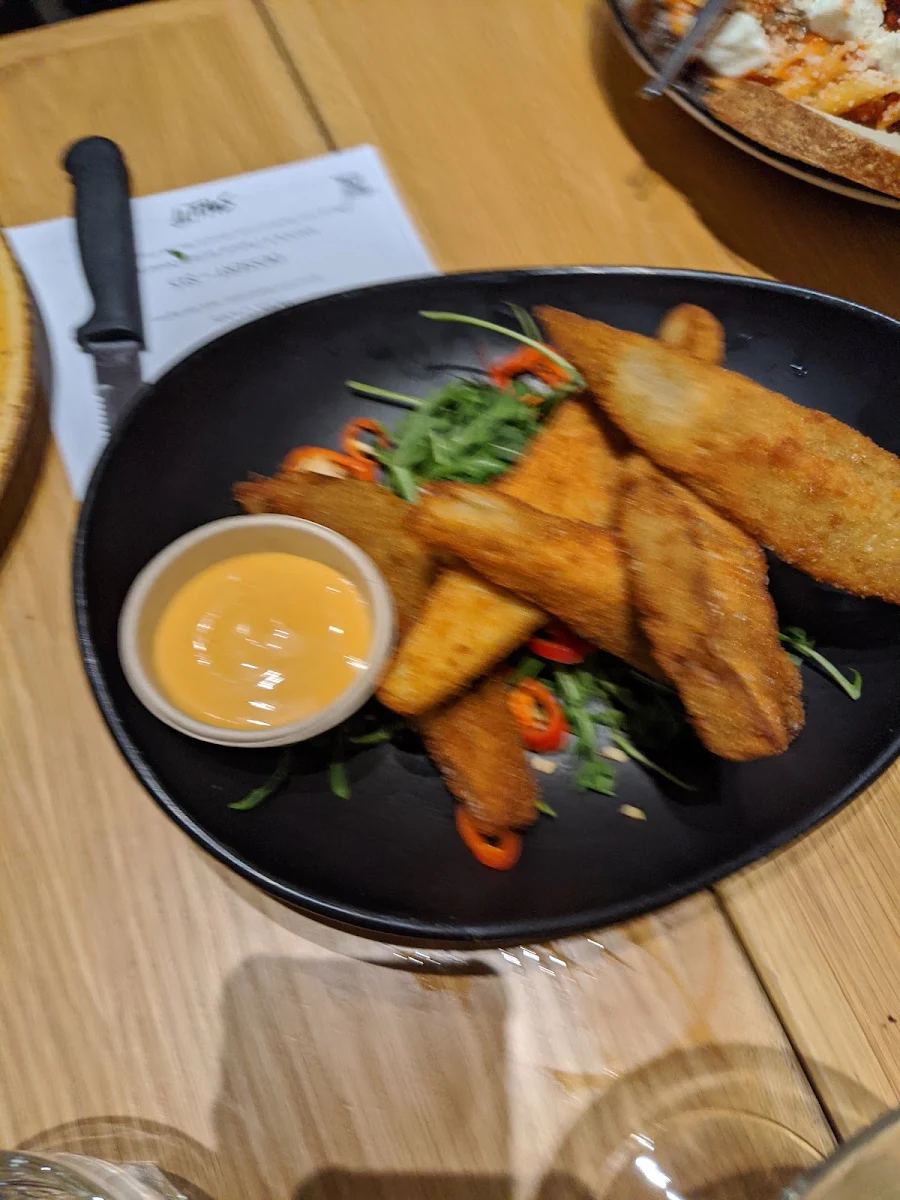 Eggplant Chips, Saluti