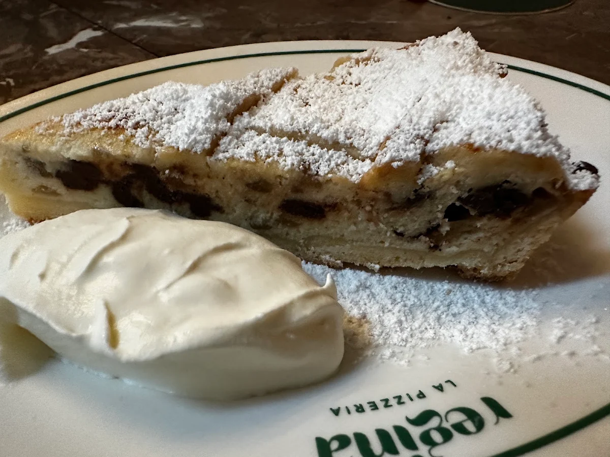 Highlights, Regina La Pizzeria