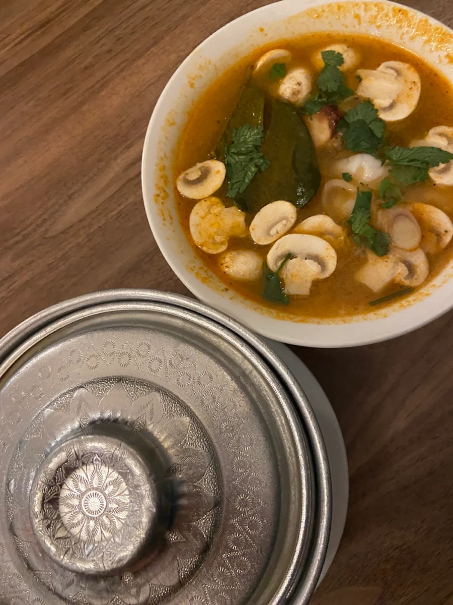 Tom Yum GF, Chork Dee Thai Restaurant