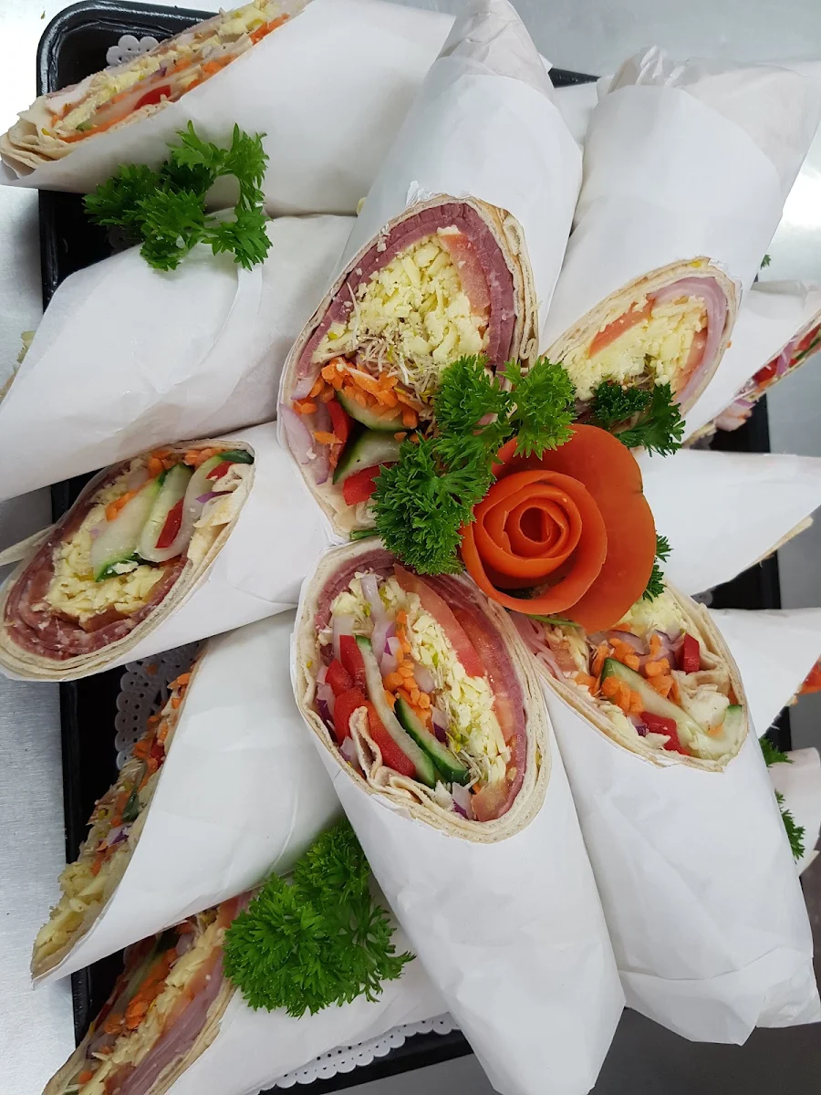 Highlights, Lytton Road Takeaway