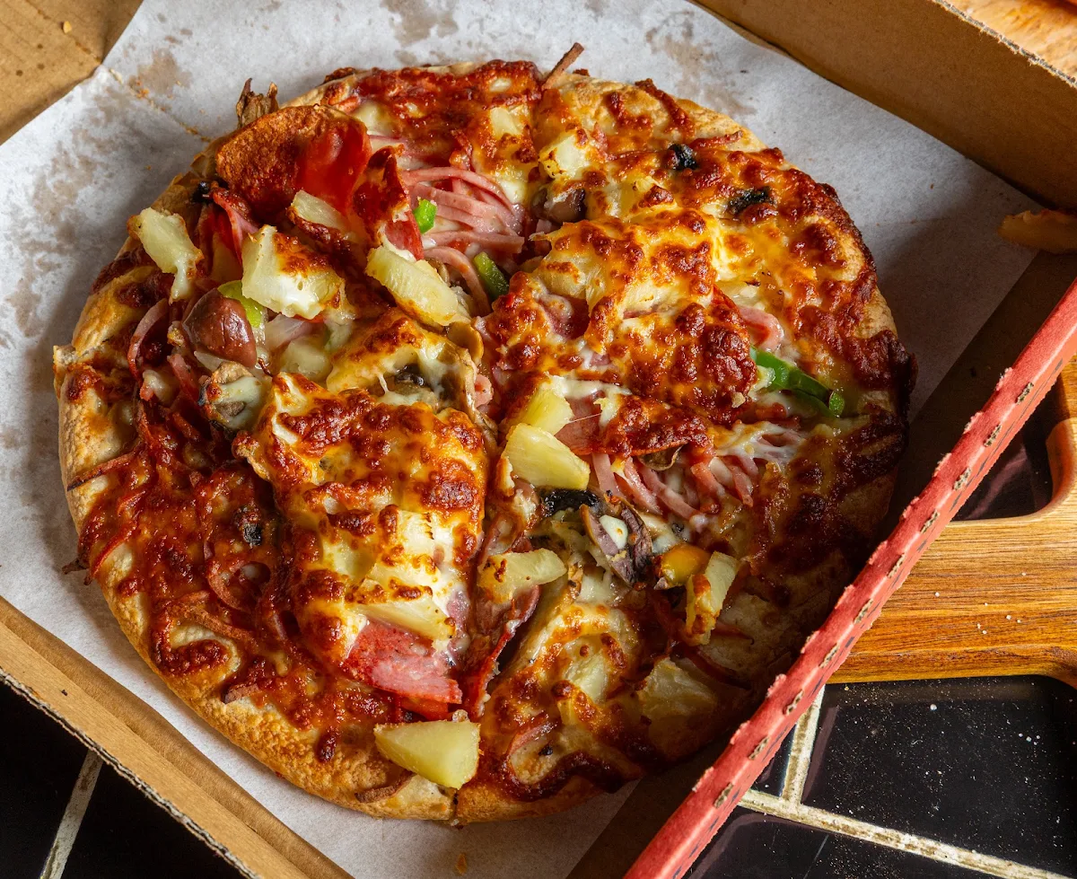 Highlights, Karrara Pizza