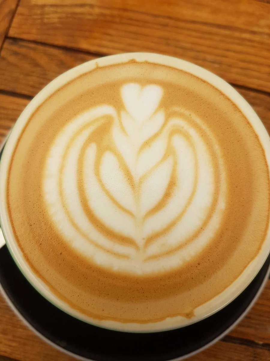 Flat White, Botannix Studio Cafe
