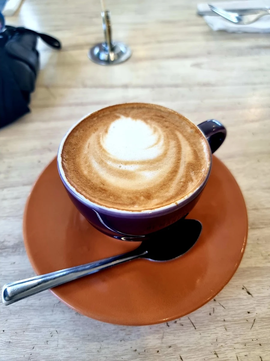 Latte, Millie J & Co