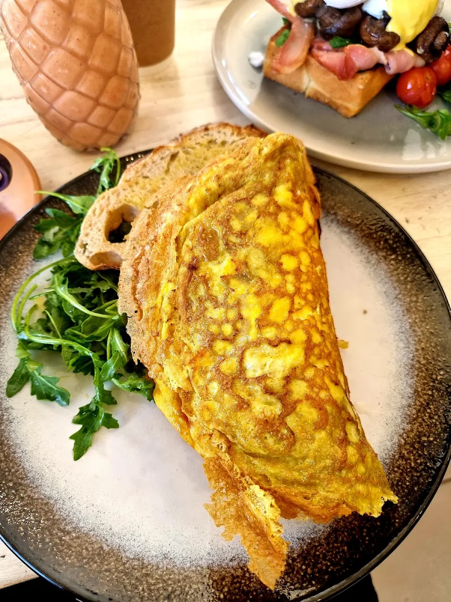 Omelette, Millie J & Co