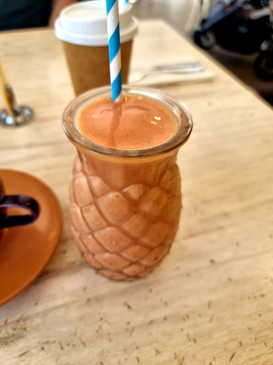 Smoothies, Millie J & Co