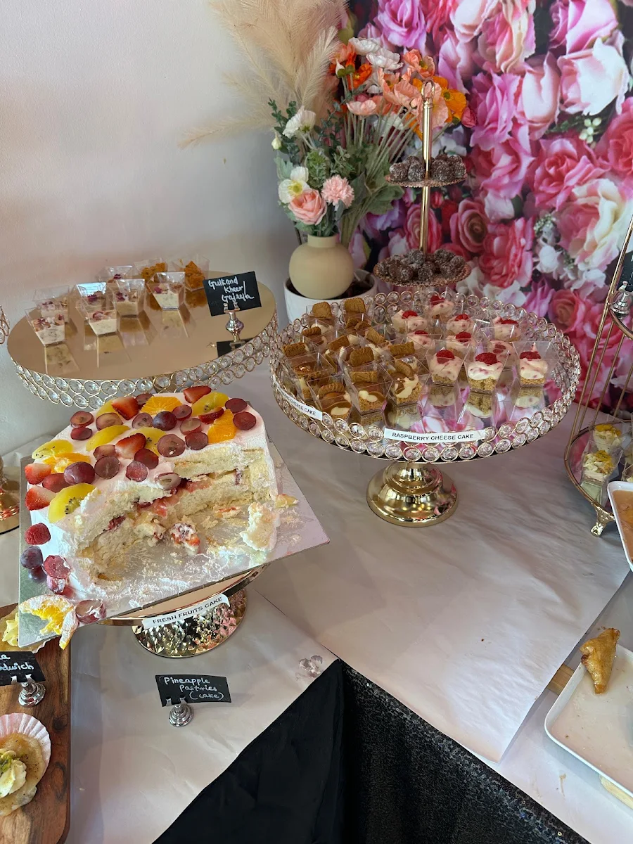 Highlights, Sweet snax cafe
