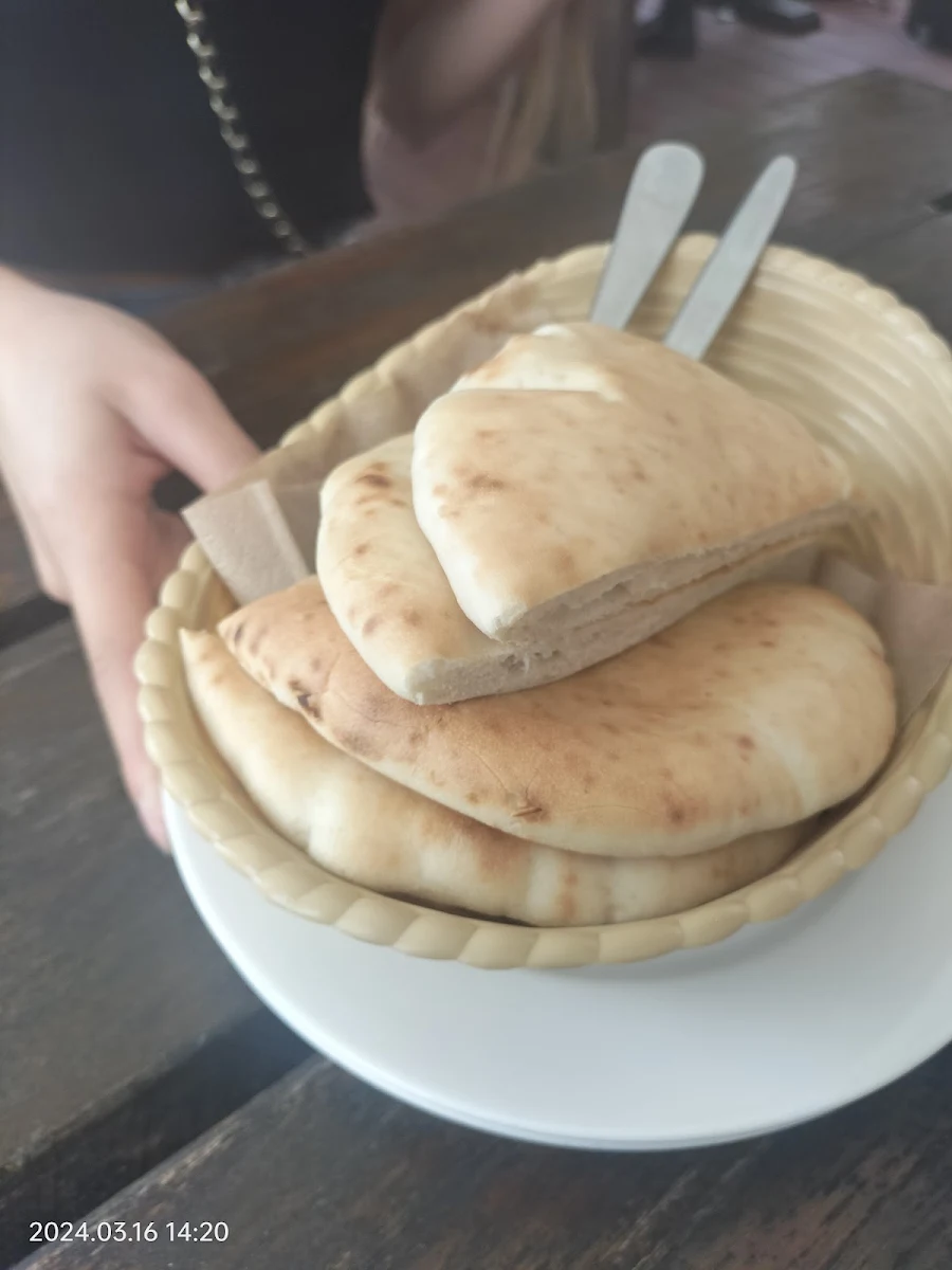 Pitta Bread, Yami