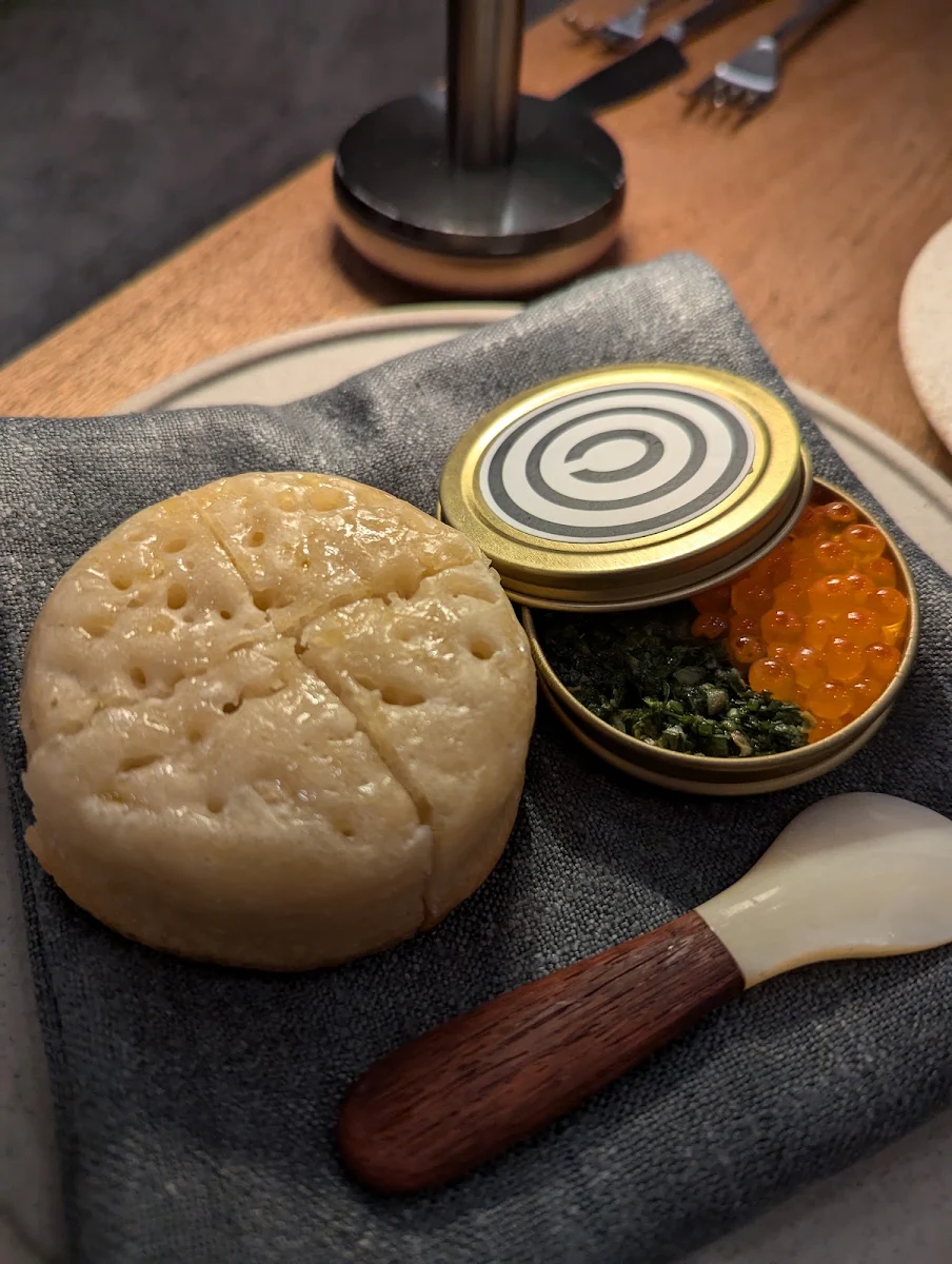 Caviar, Circl