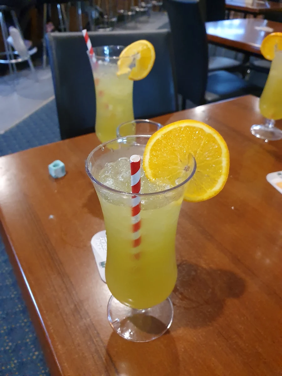 Cocktail, Alma Hotel
