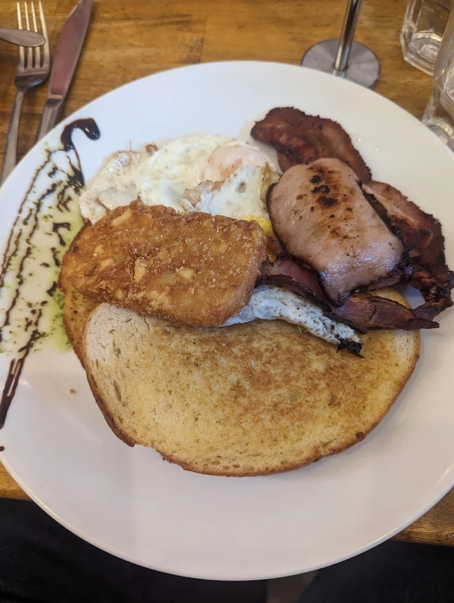 Eggs Bacon and Hash Browns on Sour Dough
