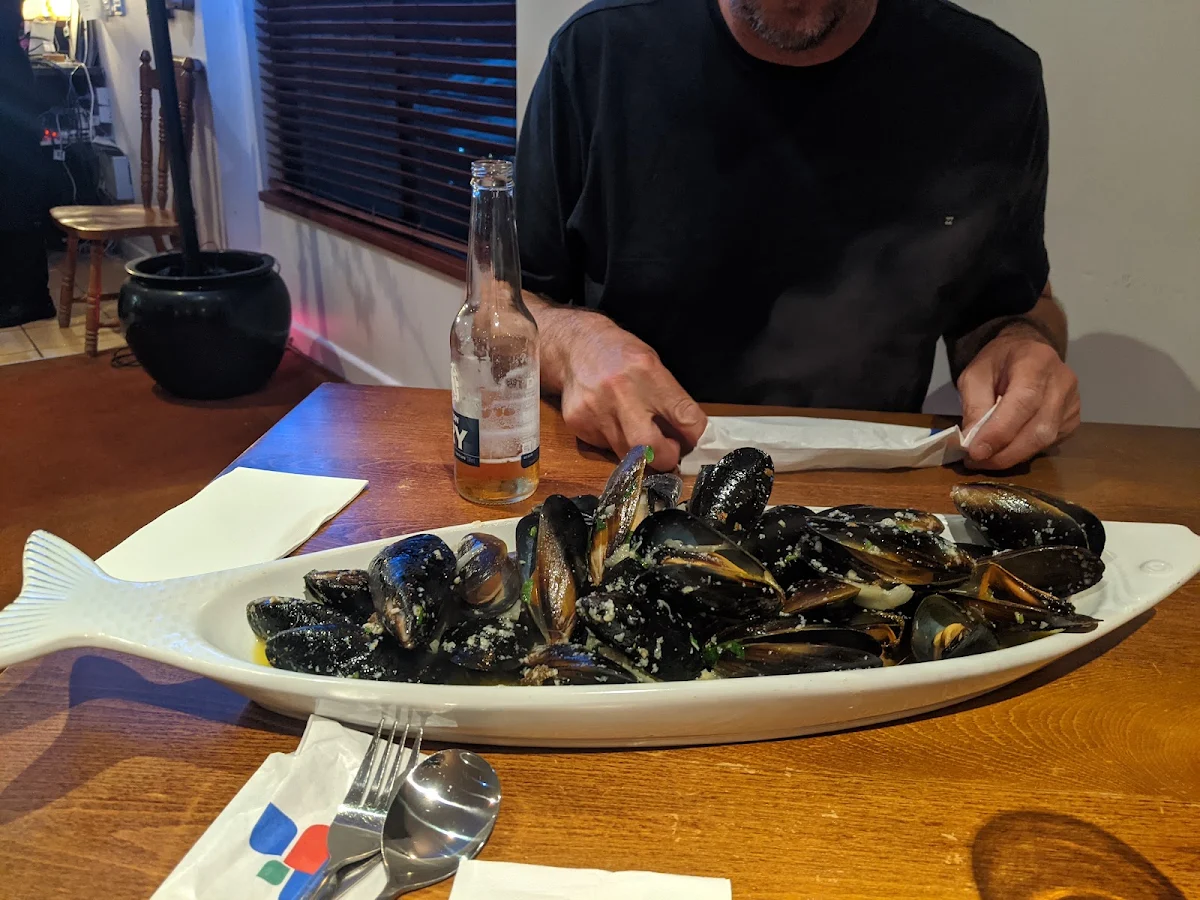 Black Mussels