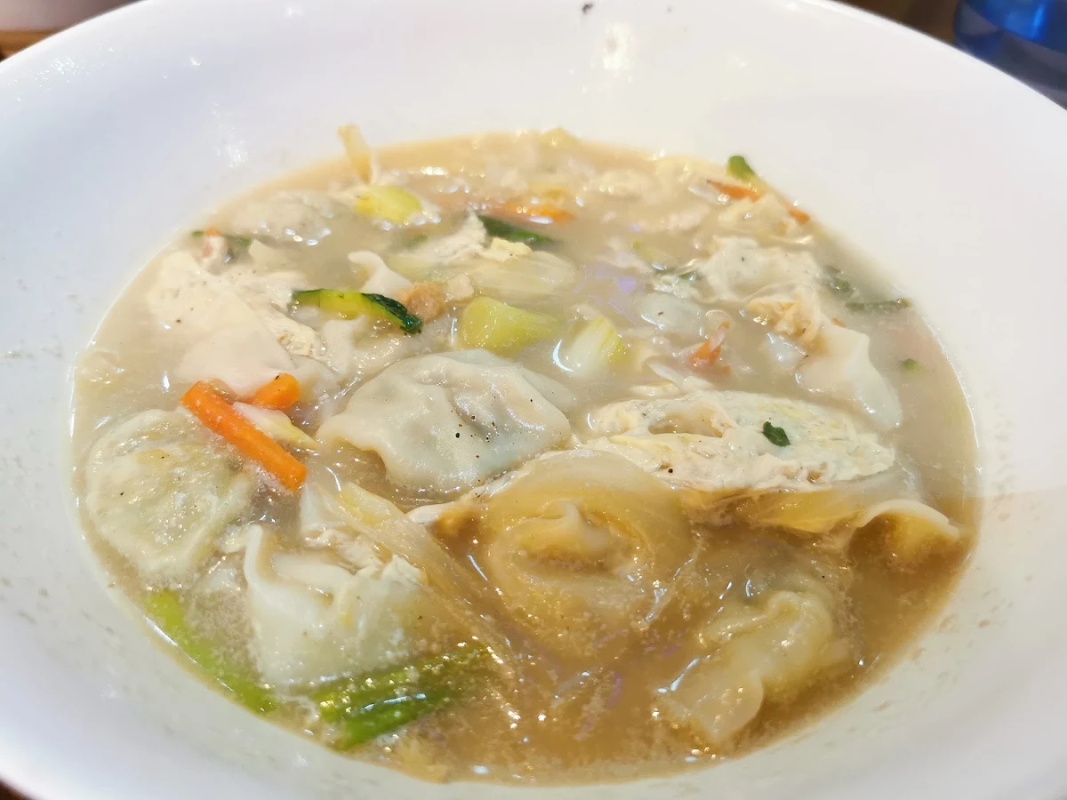 Vegetable Dumpling Soup