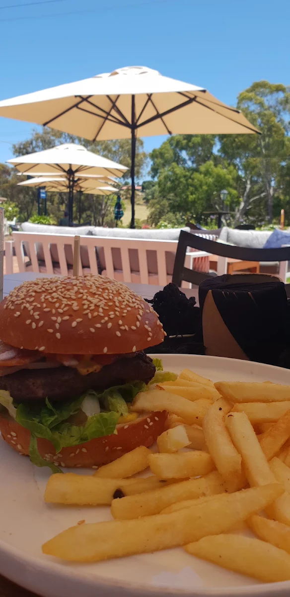Angus Burger