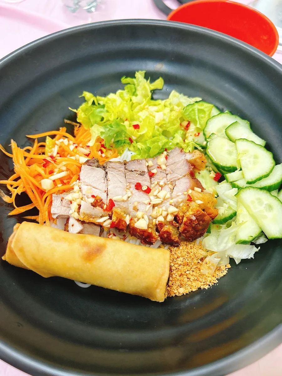 Highlights, Baan Nina Thai-Viet Cuisine
