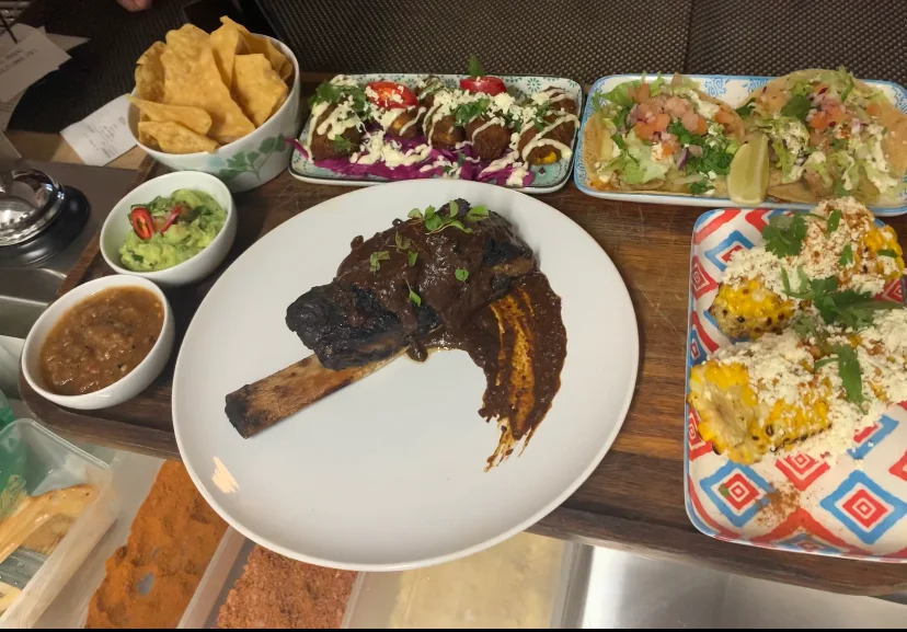 Frida Platter, Frida Mexicana