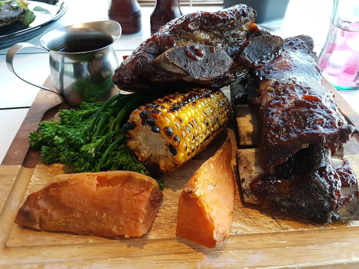Beef Ribs, Rowers On Cooks River