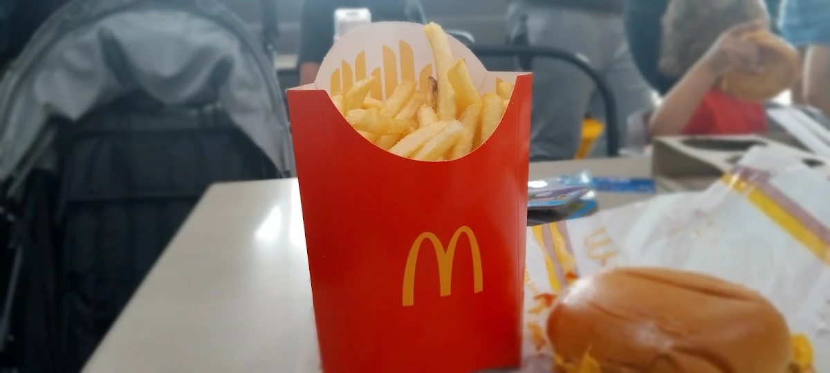 Chips, McDonald's Broadbeach II