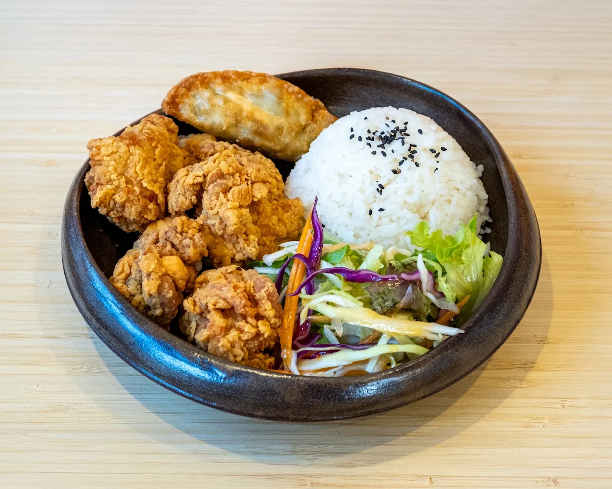 Highlights, Hello Chicken MQ