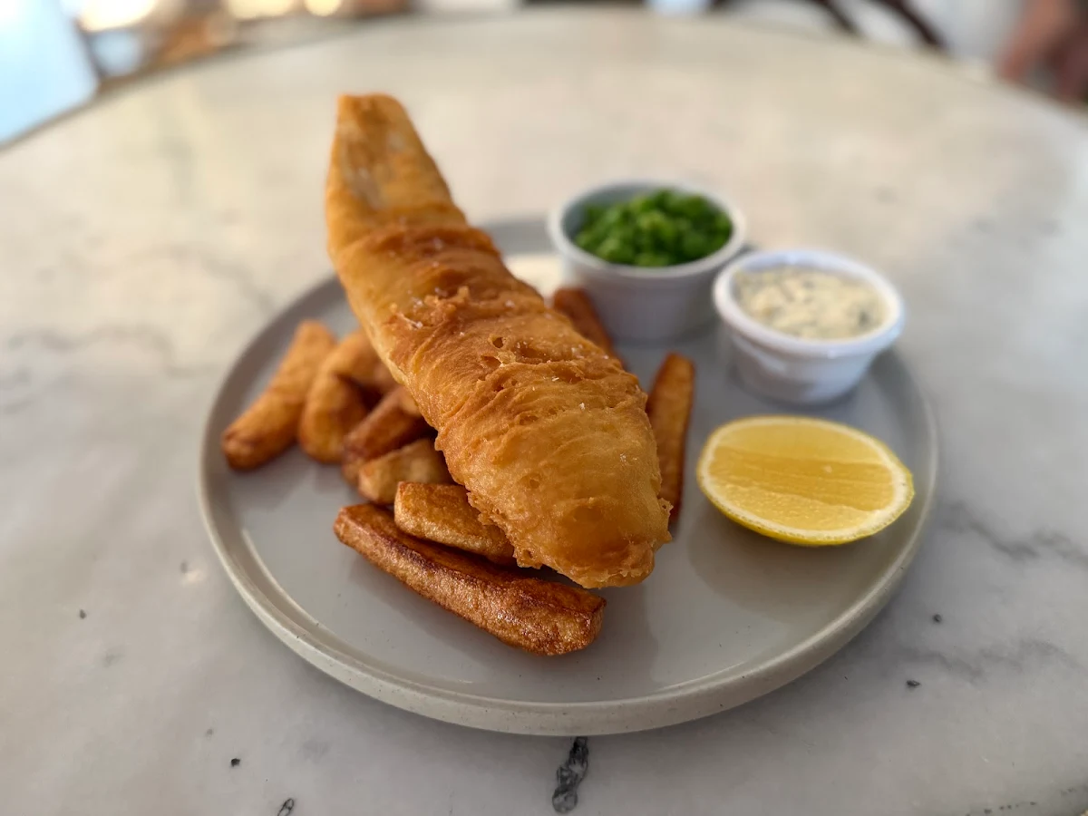 Fish & Chips, Lichi Restaurant & Cocktail Bar