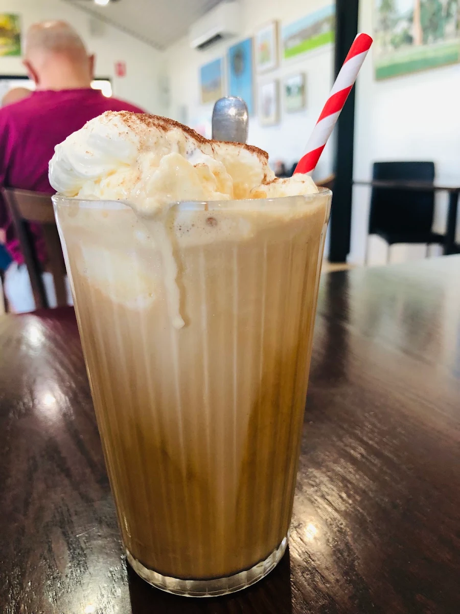 Cold Coffee, Tin Shed Cafe