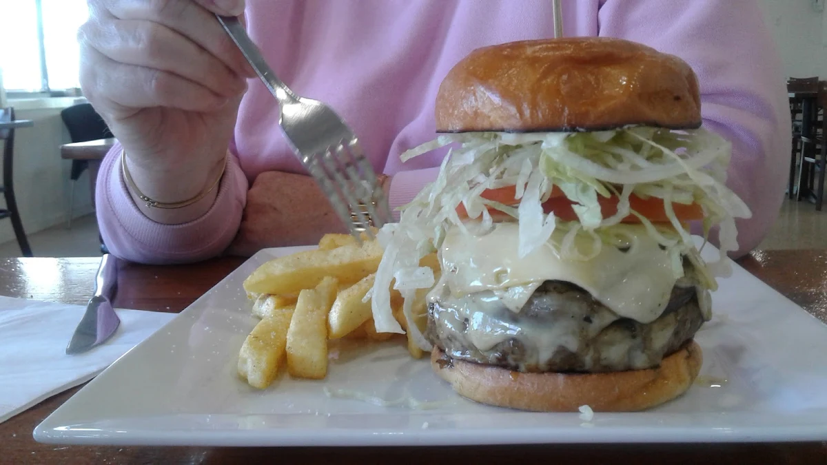 Friendly Service, Tin Shed Cafe