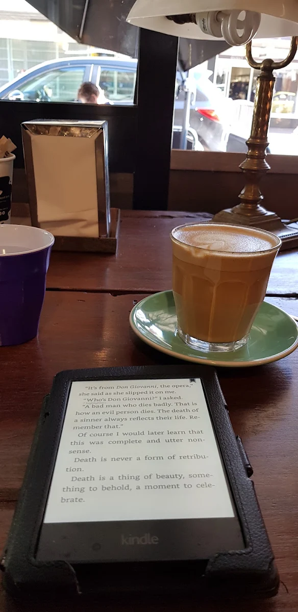 Caffe Latte, Pottery Green Bakers Lane Cove