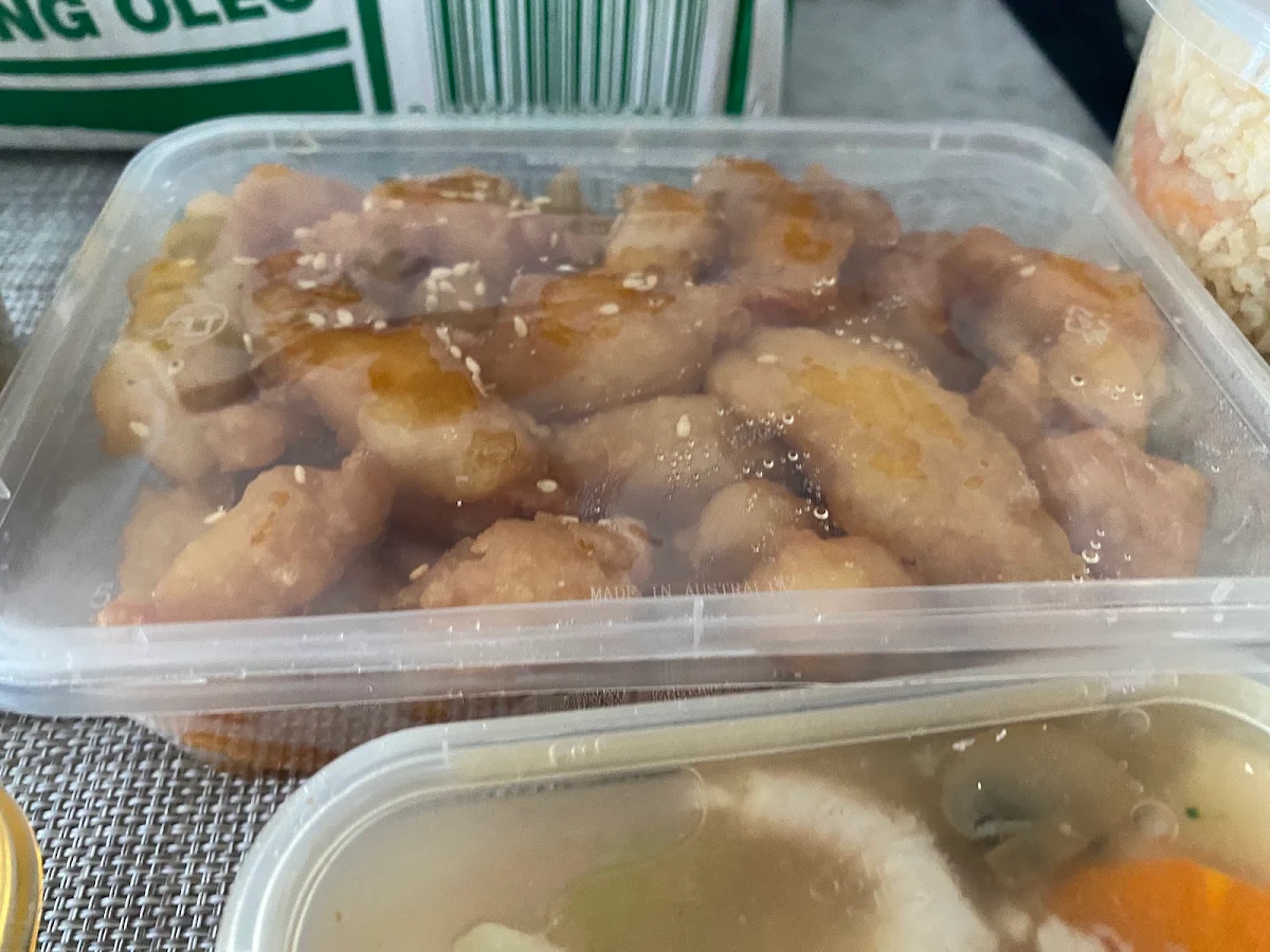 Highlights, Tuck Seng Chinese Restaurant