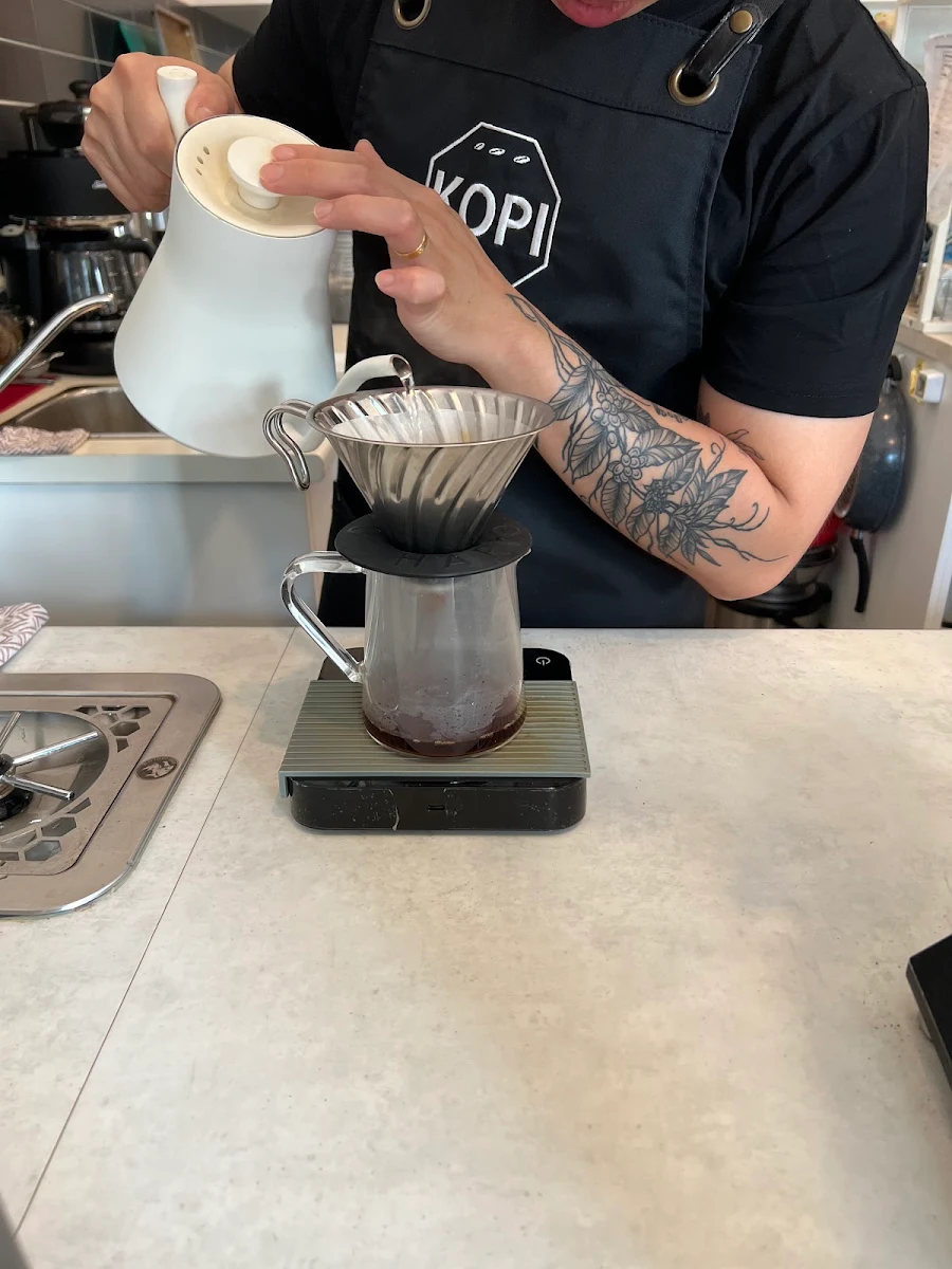 Batch Brew, KOPI Stop