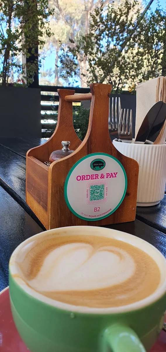 Oat Latte, Little Oink