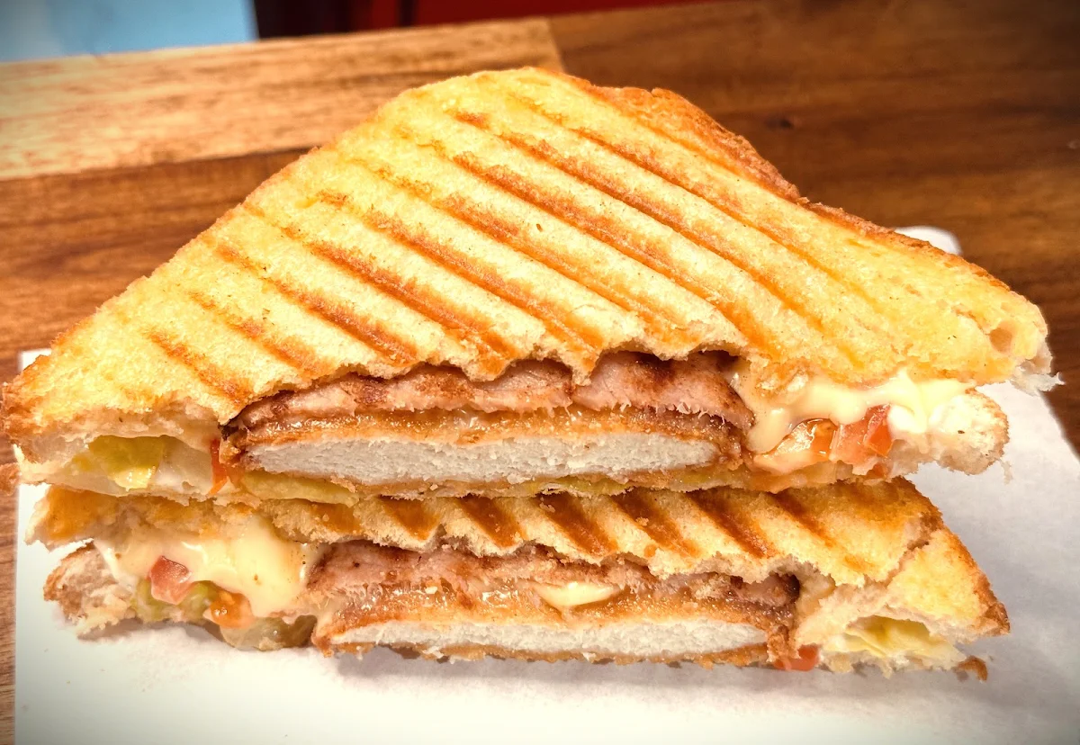 Highlights, Grilled Toastie Bar