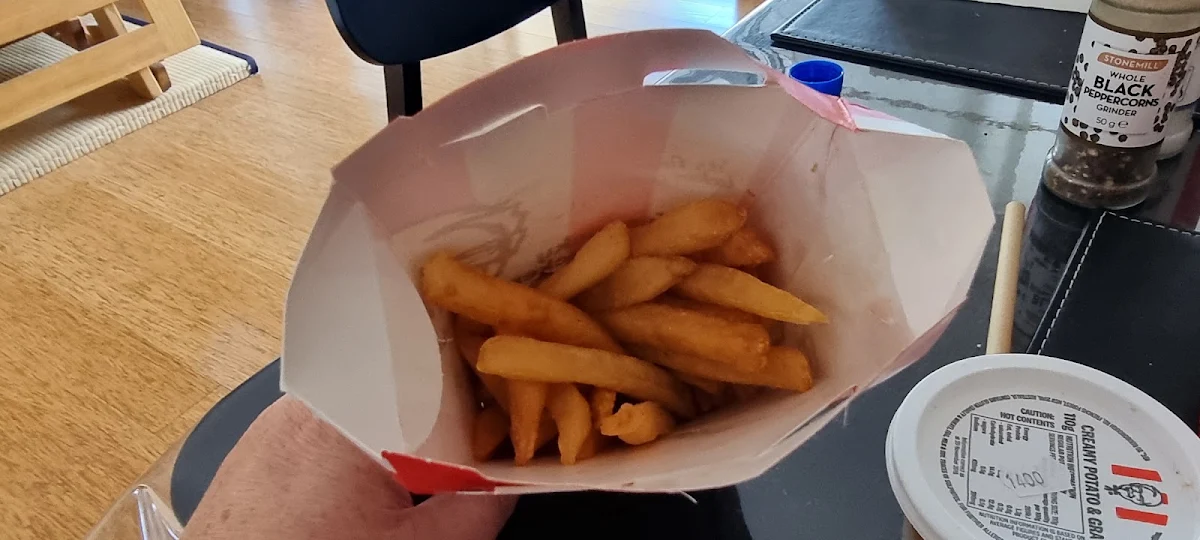 Large Chips, KFC Urangan