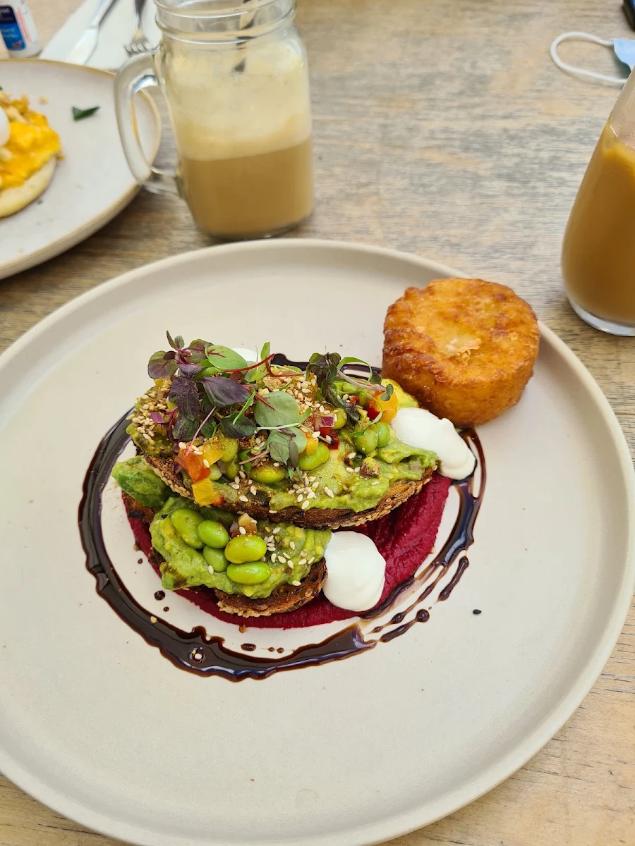 Smashed Avocado, Blackwork