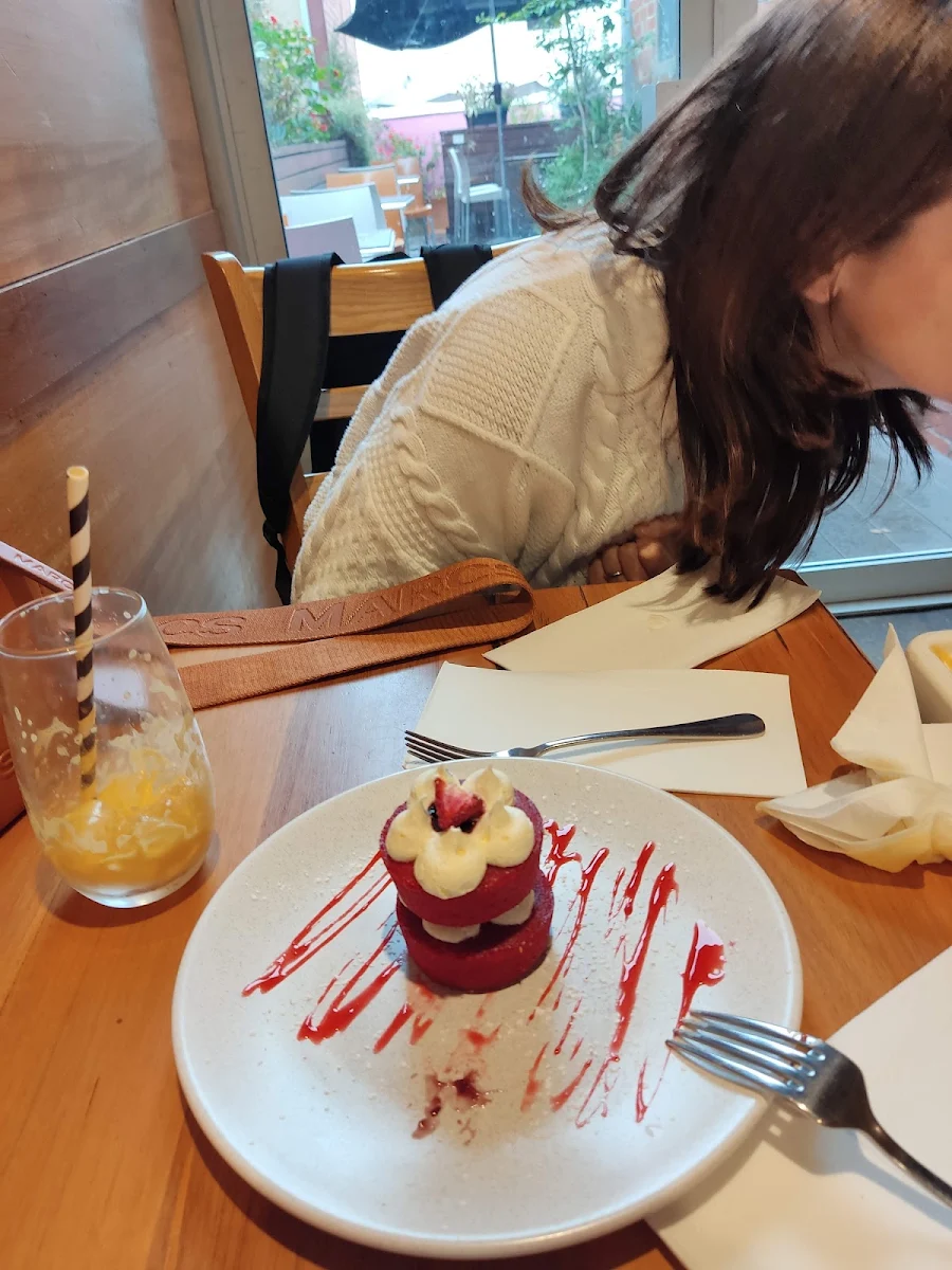Red Velvet Cake