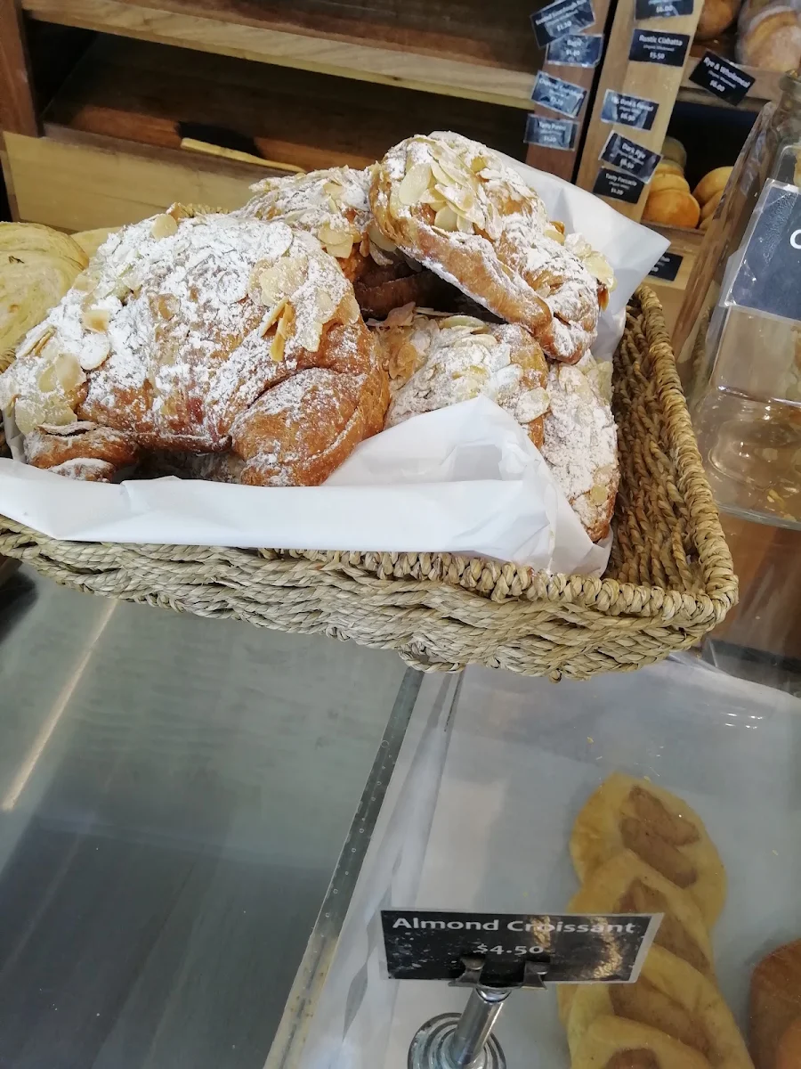 Highlights, Abhi's Bread (Shop)